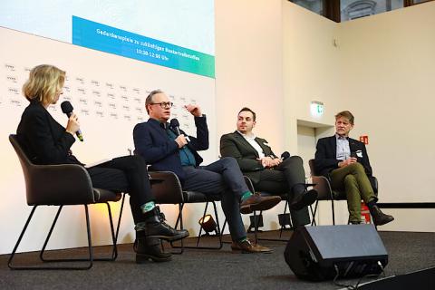 Podiumsdiskussion mit Dr. Nils Meyer-Larsen